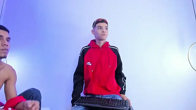 XXX chat uživo modela your_d0ll1