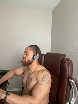 Fathero1time Show in webcam