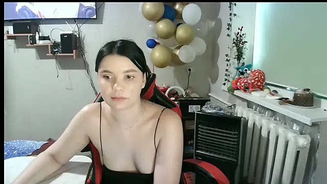 دردشة EllisKiss الجنسية المباشرة