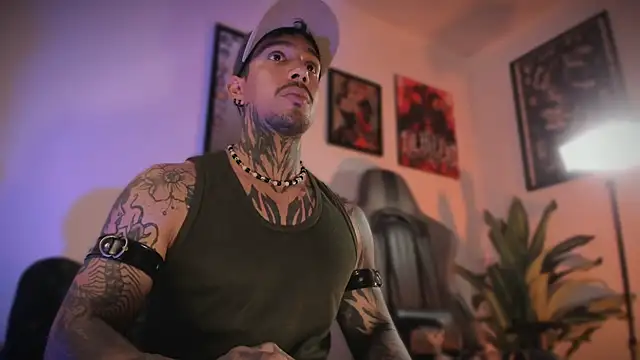 TigerStripes1_ Webcamshow