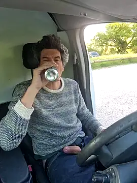 twitshe webkamerás műsora