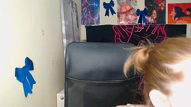 Živý XXX chat StellaCRL