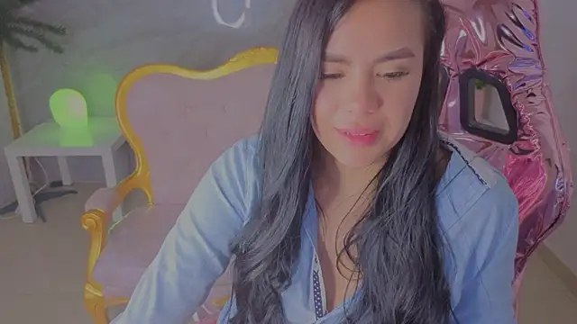 nati06_s élő XXX-chatje