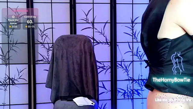 عرض كام thehornybowtie