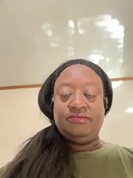 Katiefyi's Live XXX Chat