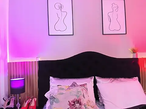 Živý XXX chat Pauline_Fox