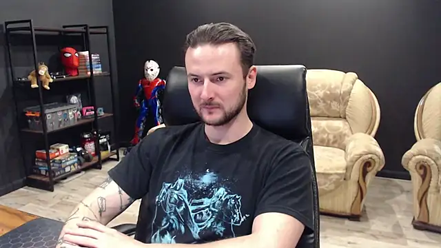 MihasikD Show in webcam