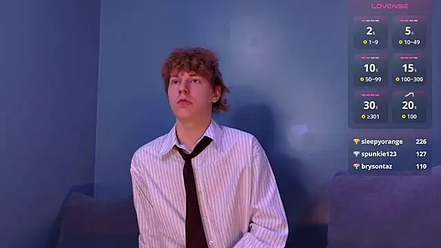 Mickey_Hawk élő XXX-chatje