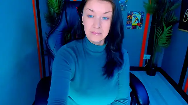 AnaMills Adlı Modelin Canlı XXX Sohbeti