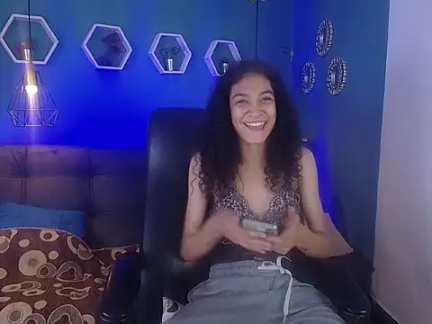 Aurora_ath live XXX chat