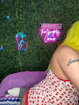 Sembang XXX Secara Langsung RenaThickAss