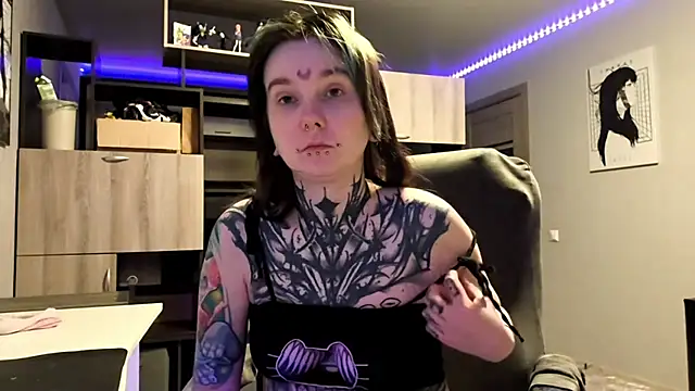 HighelikeGirl's Live XXX Chat