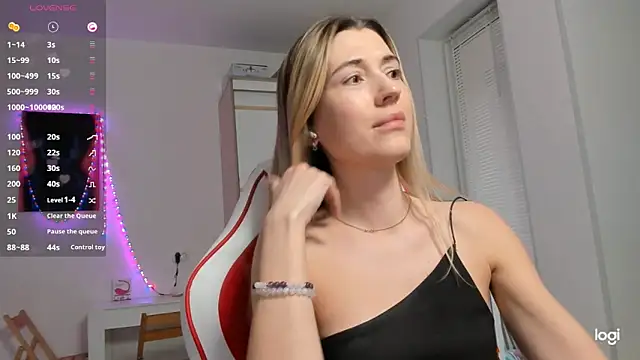 HotCarolineXO – Live XXX-chat