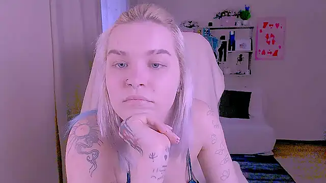 Hot_Blonda – Live XXX-chat