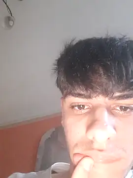 ilcazzone32 Webcamshow