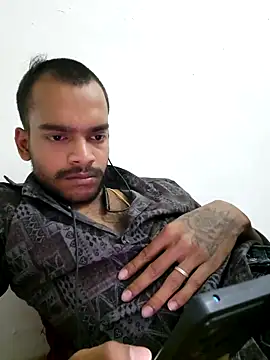 Herecallboyyash 在線直播表演