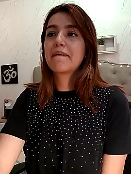 __isa__ – Live XXX-chat