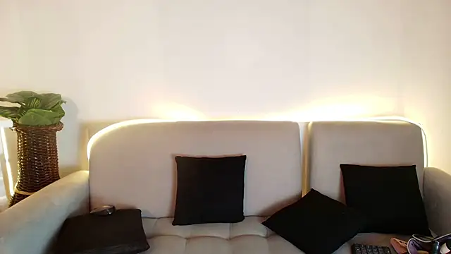 DAKOTA_SAKURA – Live XXX-chat