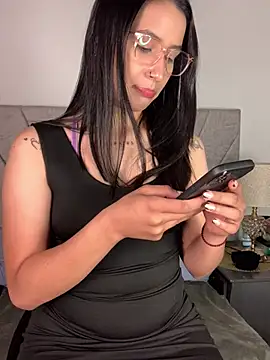 Val12777 – Live XXX-chat