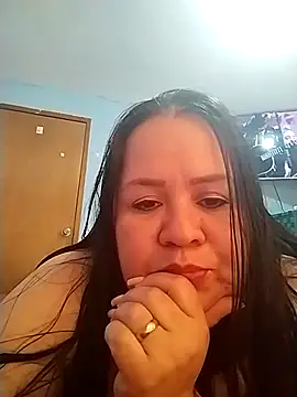 Kiara_Rush – Live XXX-chat