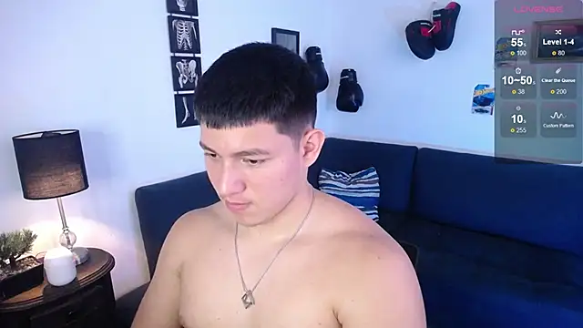 JamesCr_'s Webcam Show