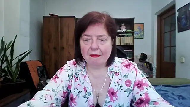 Chat +18 de Violet_Pulse ao vivo