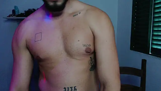 Онлайн чат XXX guzzfit