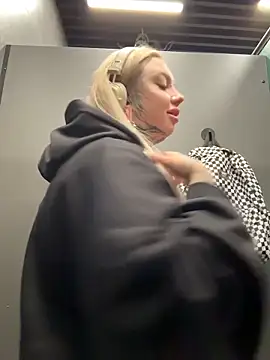 Chiibi – webcam-show