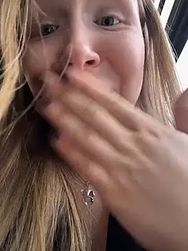 Liza_risky – Live XXX-chat