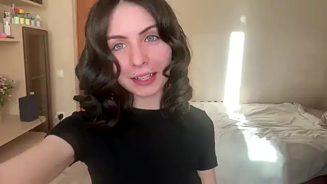 ErlinaBuoy – Live XXX-chat