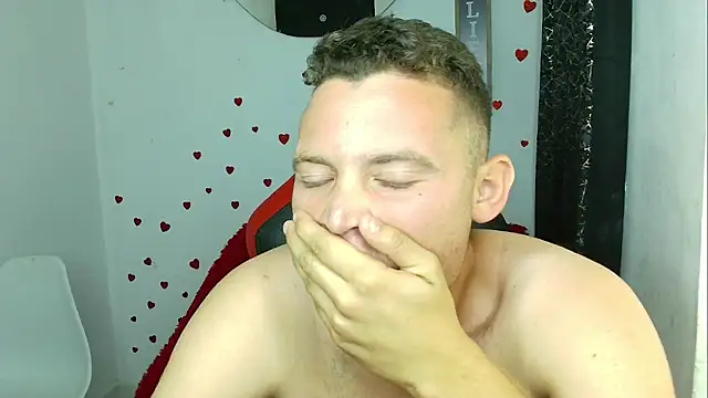 Webkamerová show sven_fox723