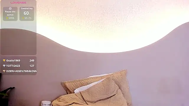 ainaah_ 即時 XXX 聊天