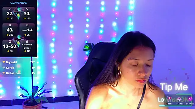 Chat +18 de Sarasavage ao vivo