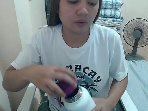 xTheLastVIRGINx Live XXX-chat