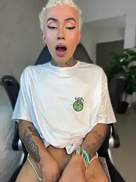 miss_tatiana_ – Live XXX-chat