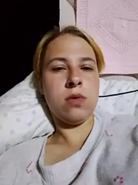 Gussie_Bridie লাইভ XXX চ্যাট