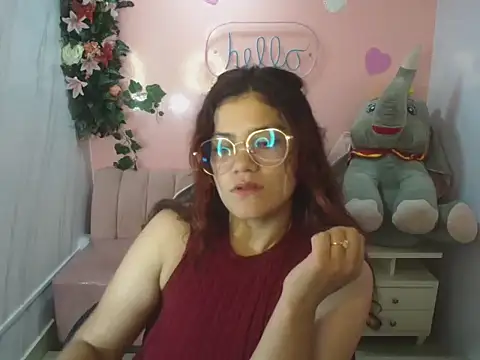 Scarlett_jhonson_ch Adlı Modelin Canlı XXX Sohbeti