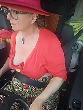 Hot-Muci – Live XXX-chat