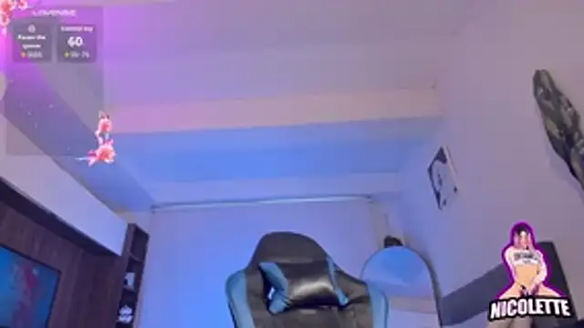 Pertunjukan Kamera Web nicolette_tay