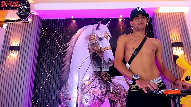 the_knights_of_the_night_ – Kamerová šou