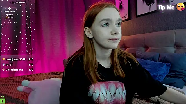 Chat XXX en directo de Lesi_Moonie01