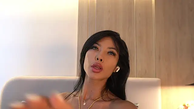 Chat XXX en directo de KalaBeckett_