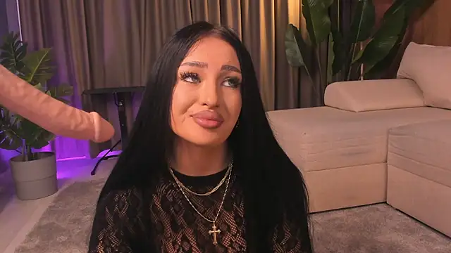 XXX chat uživo modela EmeraldKat