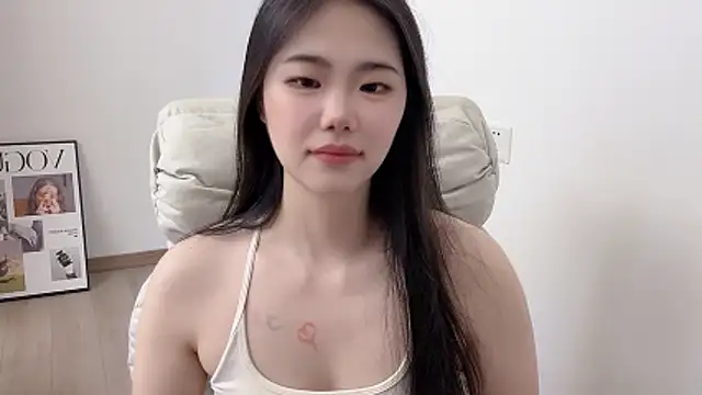 suki-1 – Naživo XXX chat