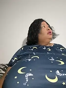 nancy111 – Naživo XXX chat