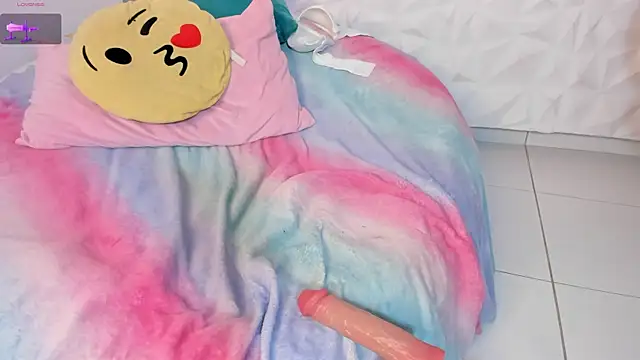 KittyVelve: онлайн-секс-чат