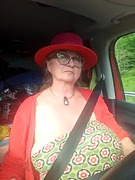 Hot-Muci Live XXX-Chat