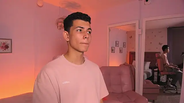 FireGuy_99 Pertunjukan Webcam