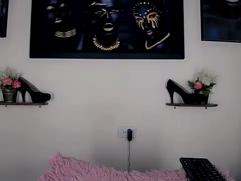 Darianna_Atehortua Adlı Modelin Web Kamerası Şovu