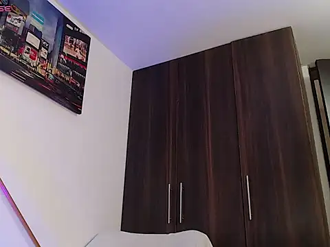 Axel_Stton 即時 XXX 聊天